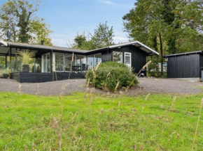 Holiday Home Caren - 75m from the sea by Interhome Allinge-Sandvig